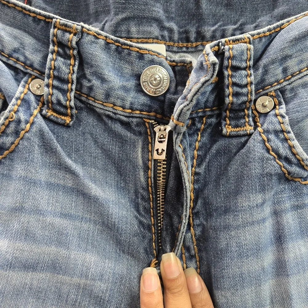 True Religion Brand Jeans Men Jeans 33 Blue Denim Skinny Red Orange Big T READ